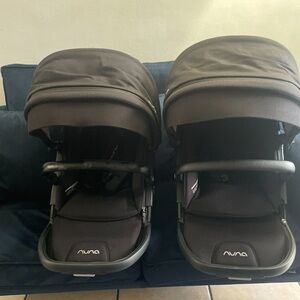 Nuna Demi Next Sibling Seat - Caviar